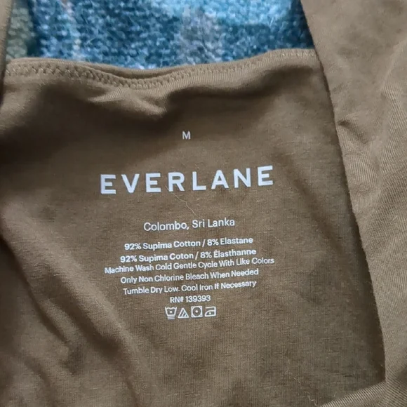 Everlane Supima Sleeveless Top - Picture 3 of 3